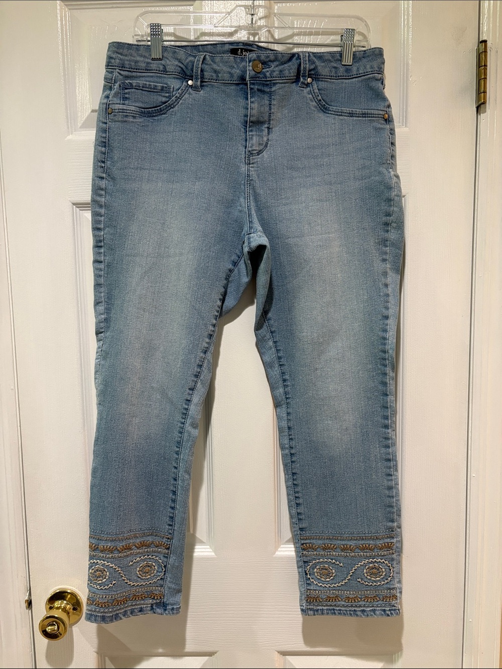 d. jeans Light Blue Embroidered Ankle Jeans